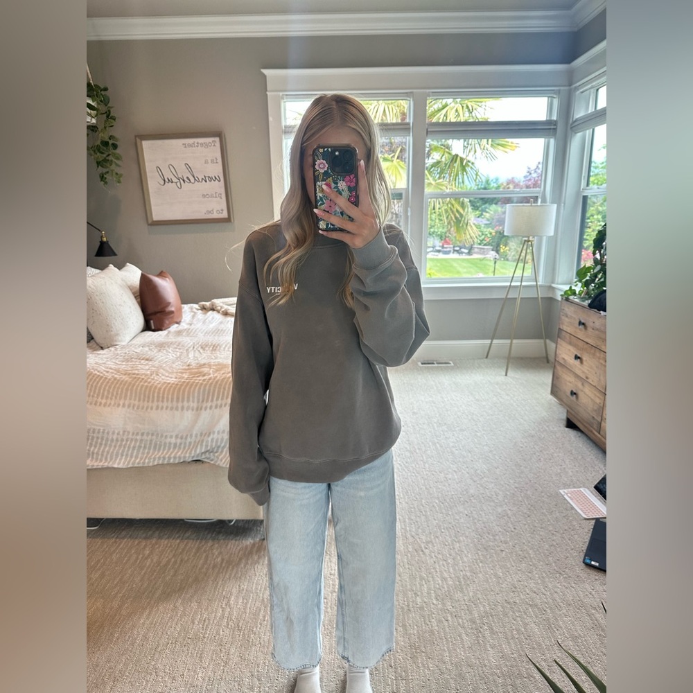 Divided Gray Straight Jeans Classic Style